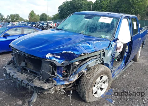 2017 Ram 1500 Express 4X4 5'7 Box z USA, uszkodzony, nr VIN 3C6RR7KT7HG769798